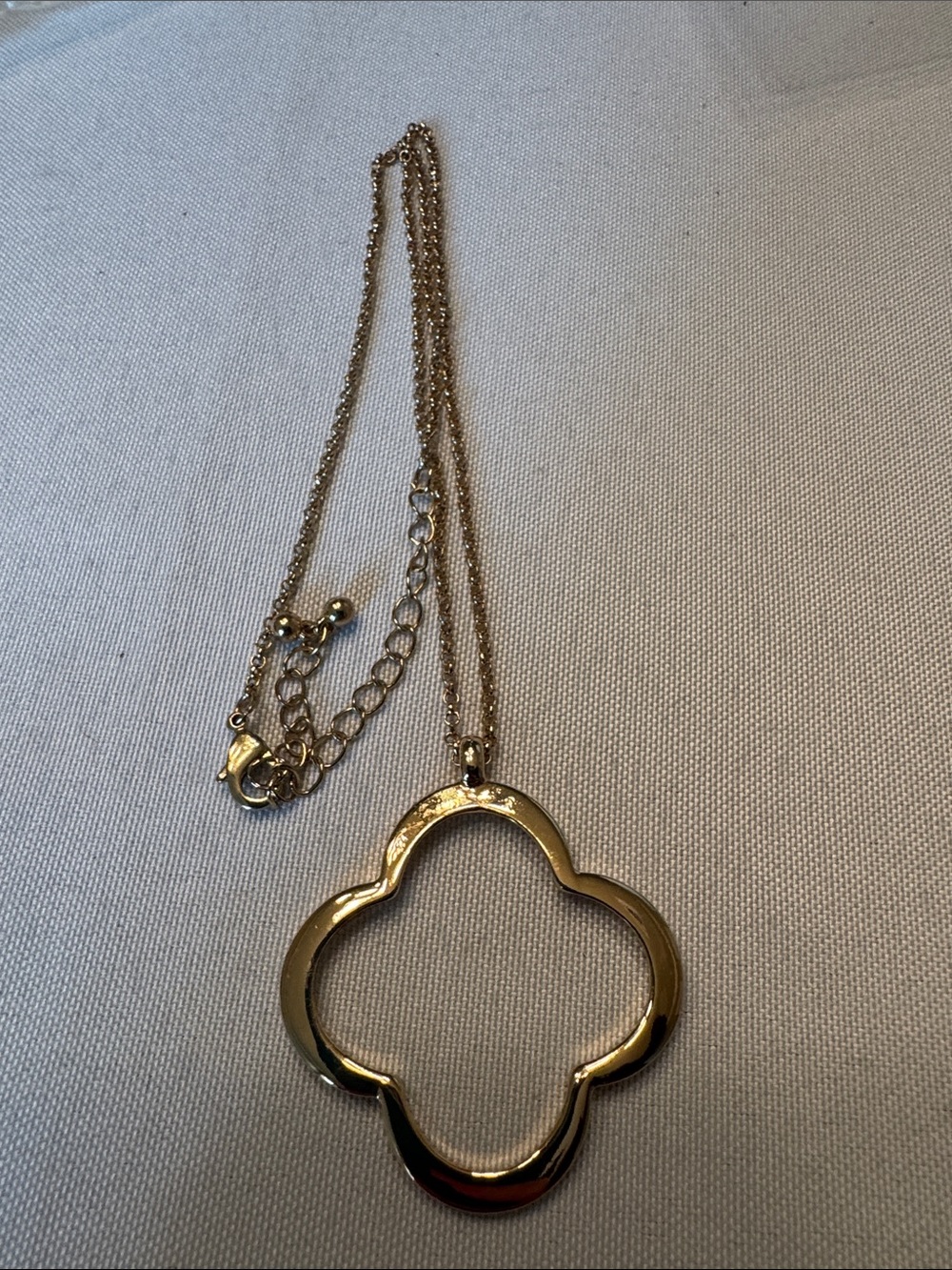 Park Lane Gold Quatrefoil Pendant Necklace